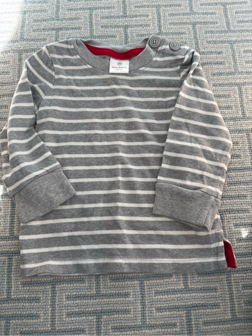 Hanna Andersson Gray & White Striped Long-Sleeve Tee with Red Trim